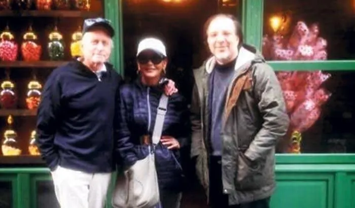 Private House With 4 Separate Vila